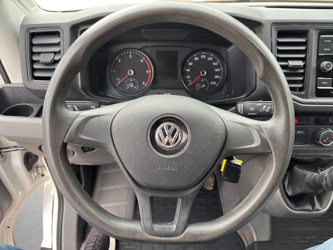 Volkswagen Crafter 30 2.0 TDI 75 kW MR/ND Bild 10