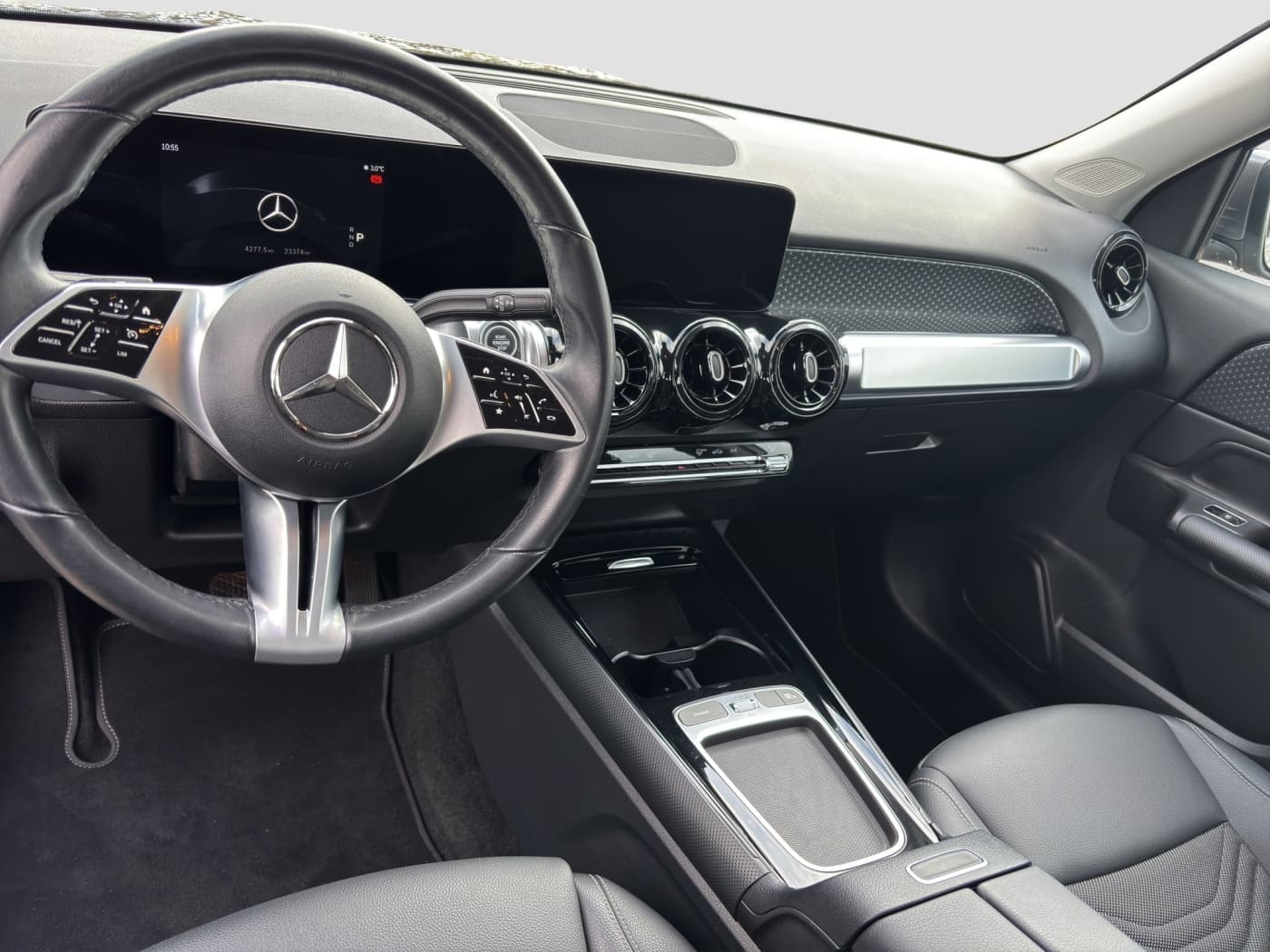 Mercedes-Benz GLB 180 d Bild 9