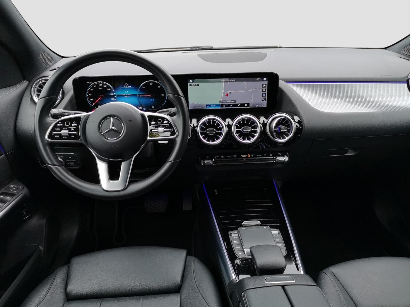 Mercedes-Benz EQA 300 4M Bild 9