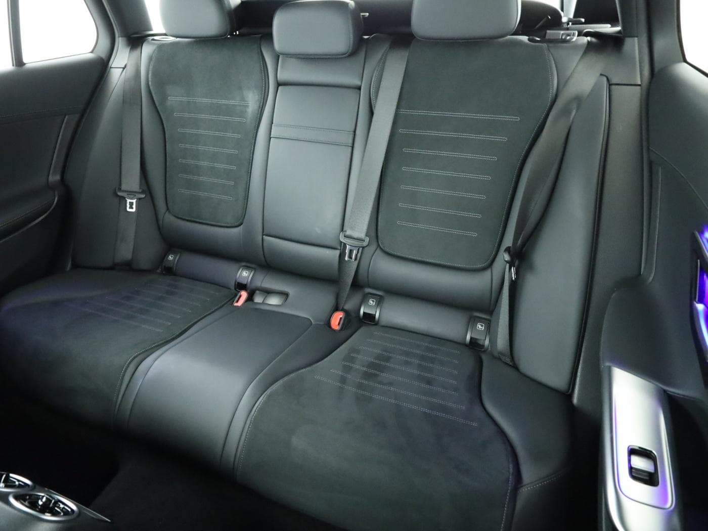 Mercedes-Benz C 220 d T Bild 18