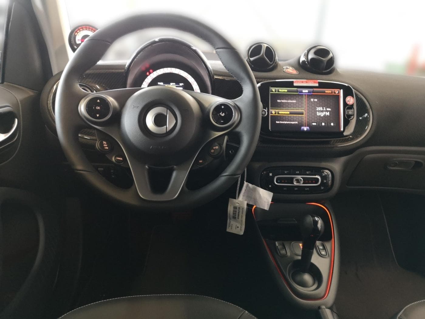 Smart EQ fortwo cabrio Bild 10