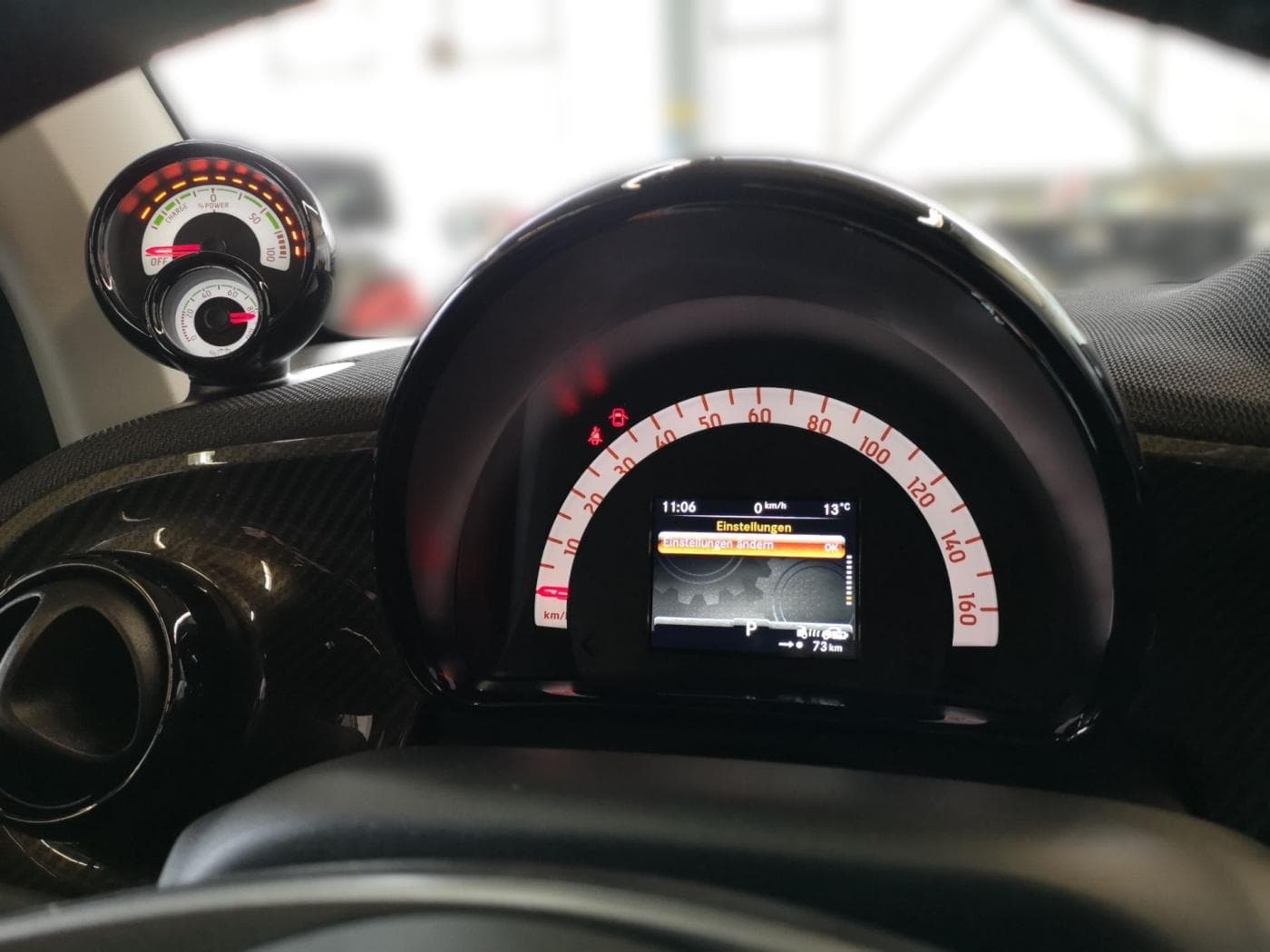 Smart EQ fortwo cabrio Bild 14