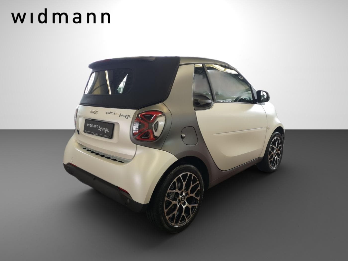 Smart EQ fortwo cabrio Bild 4