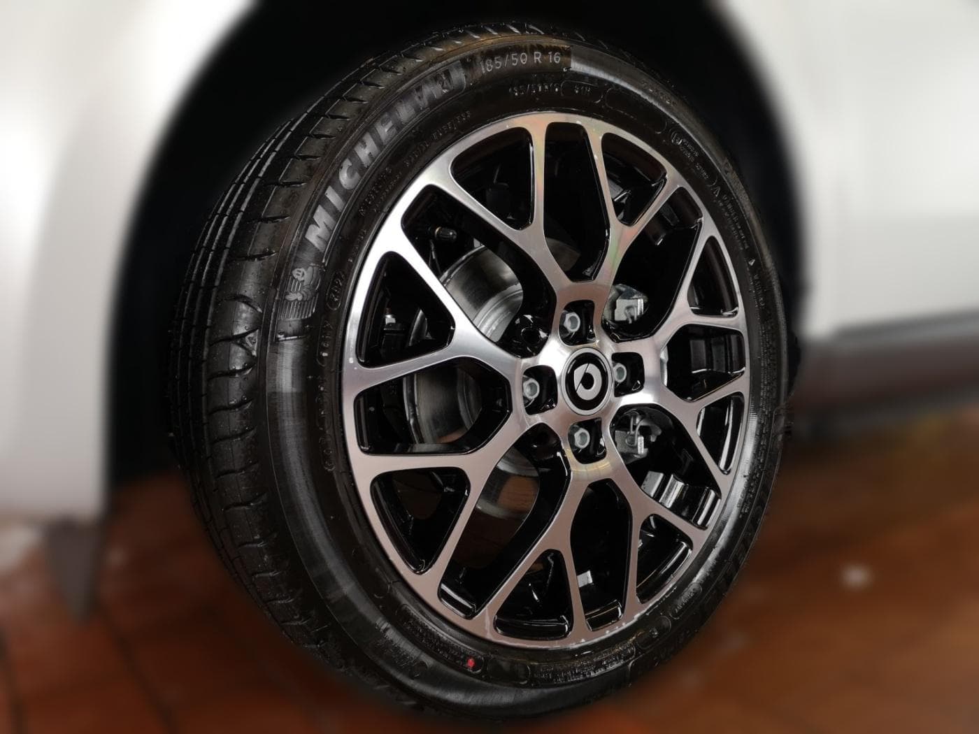 Smart EQ fortwo cabrio Bild 7