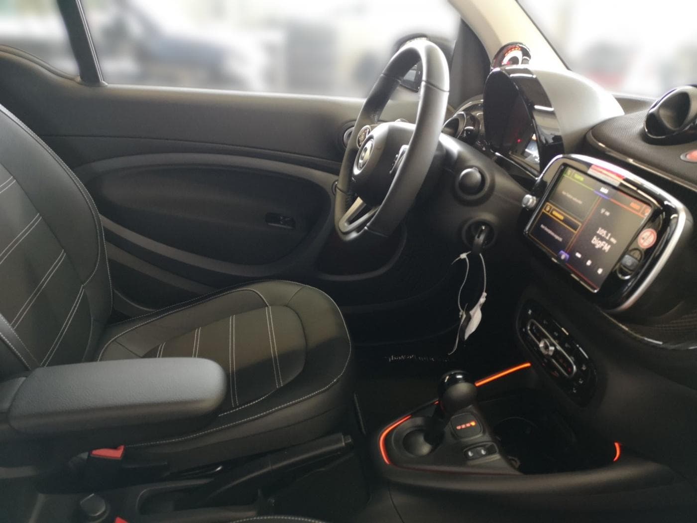 Smart EQ fortwo cabrio Bild 8