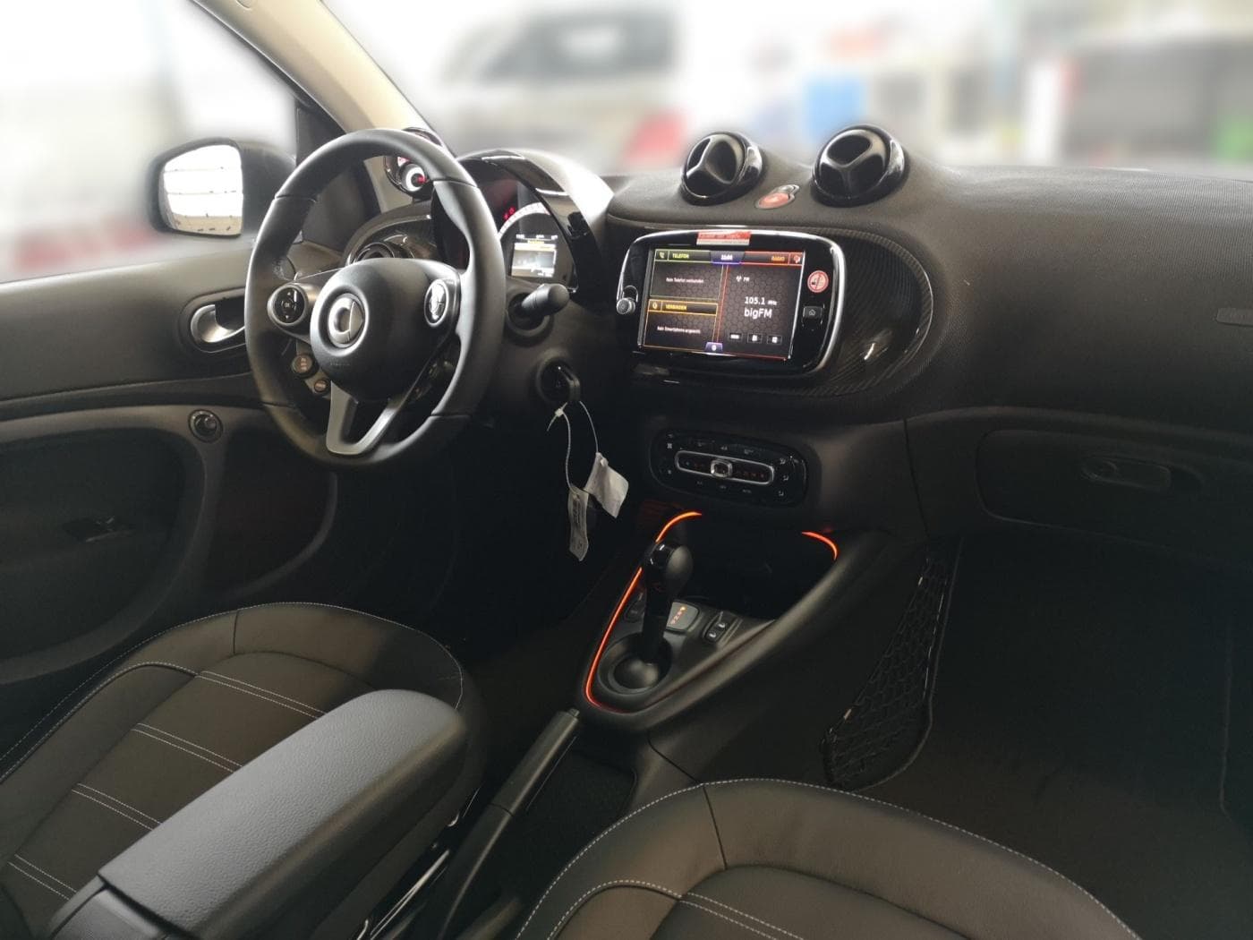 Smart EQ fortwo cabrio Bild 9