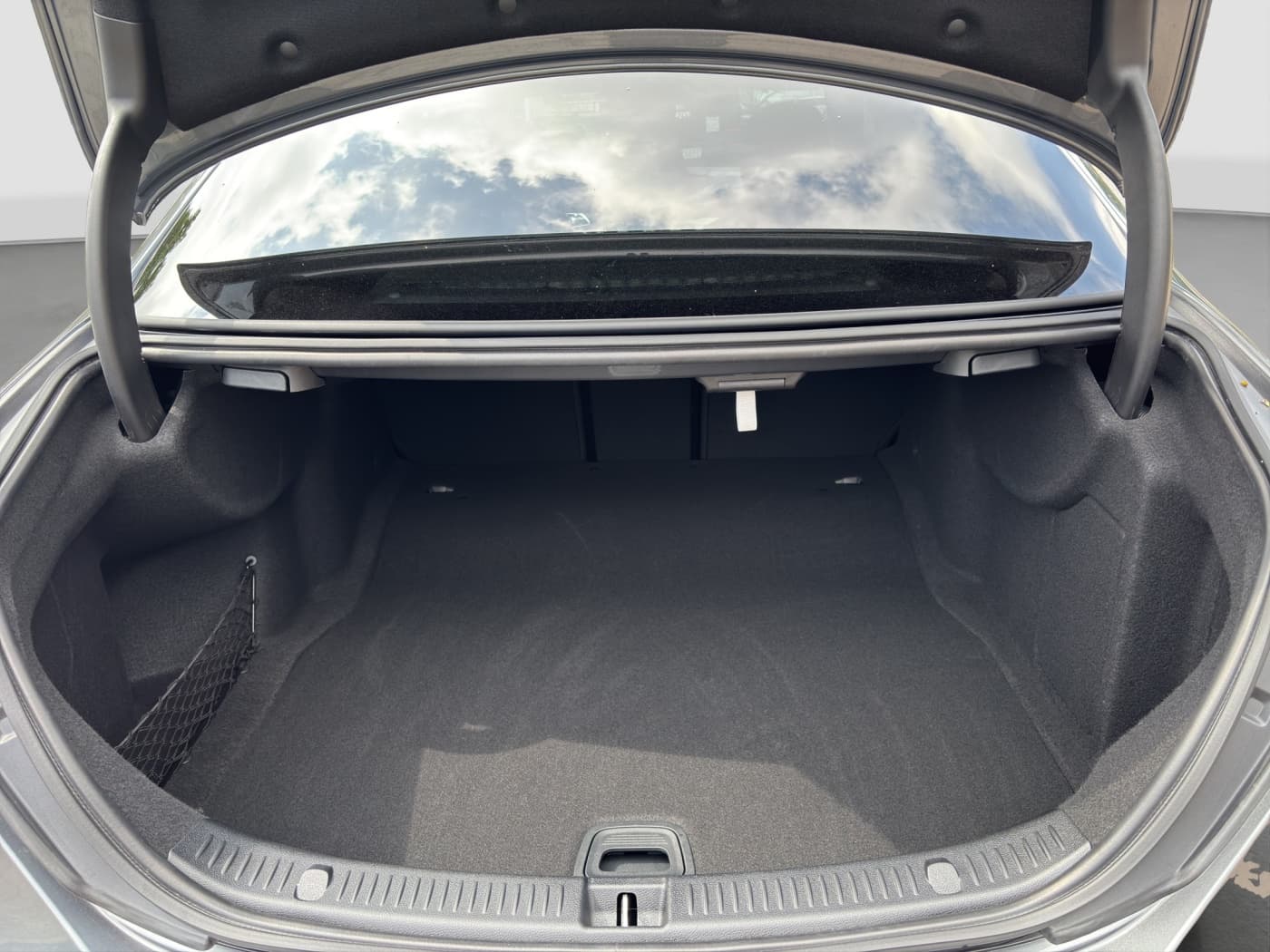 Mercedes-Benz E 220 d Bild 19