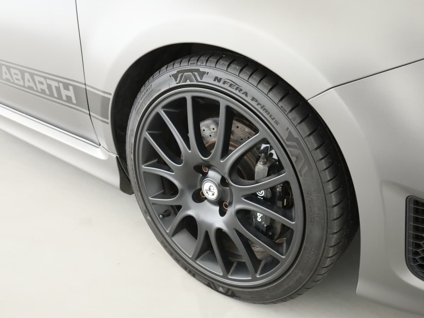 Fiat 500 Abarth 1.4 T-Jet 16V Competizione Bild 21