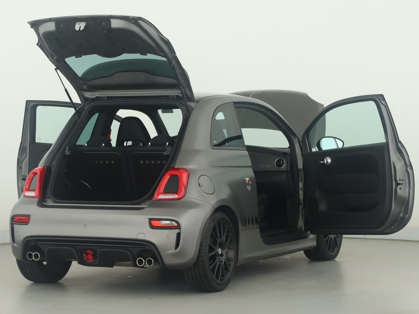 Fiat 500 Abarth 1.4 T-Jet 16V Competizione Bild 9