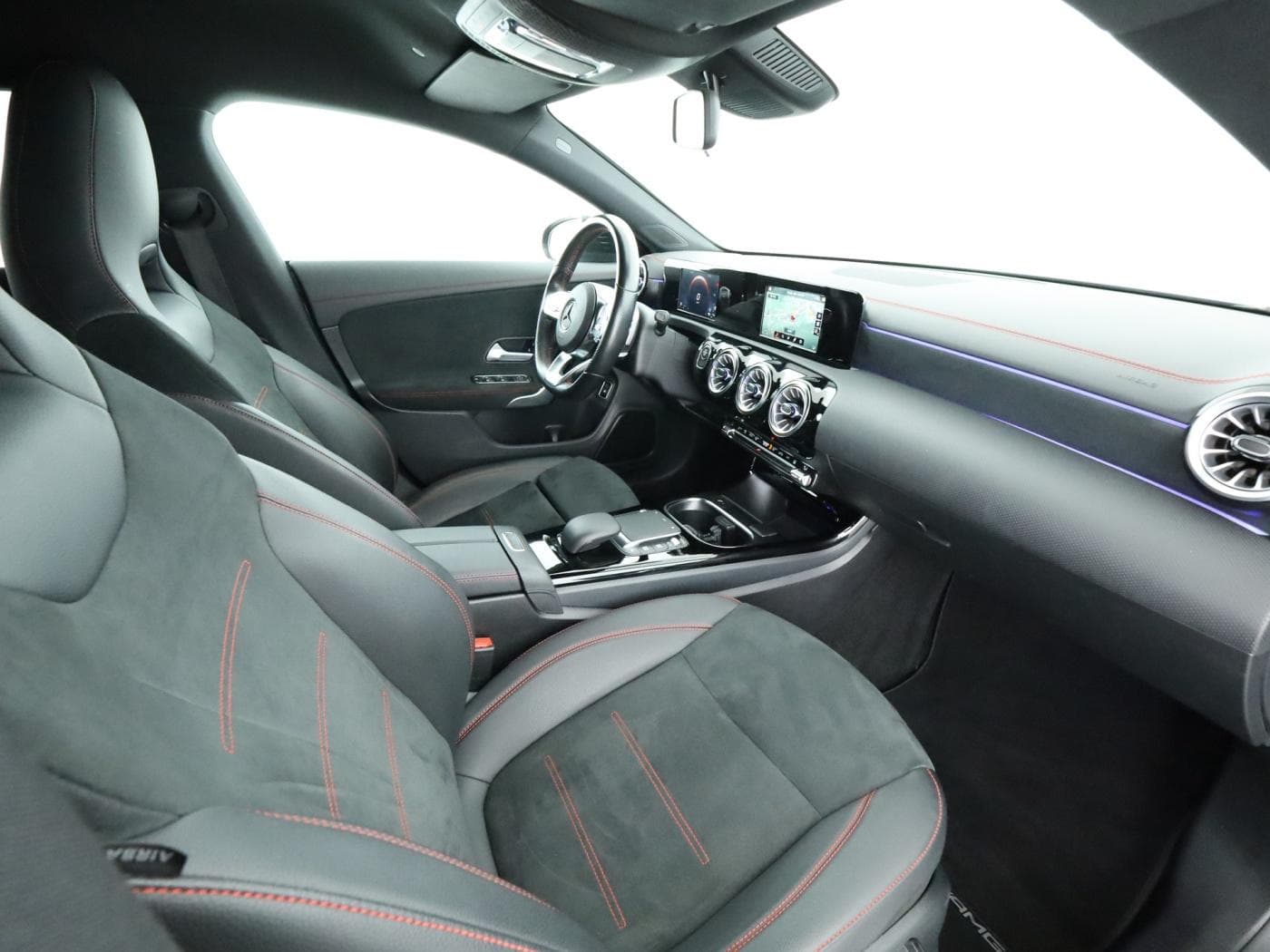 Mercedes-Benz CLA 250 e SB Bild 17