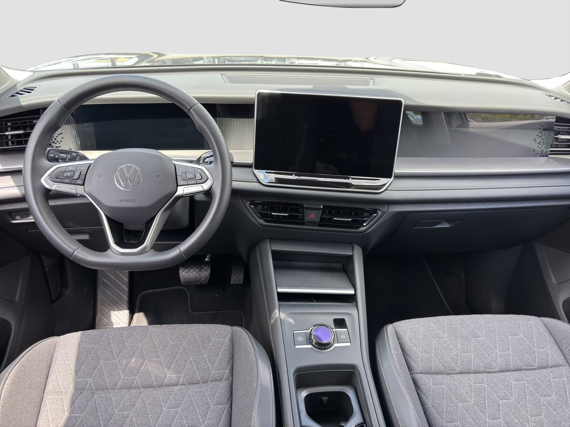 Volkswagen Tayron Life 1.5 eTSI 150 PS DSG AHK NAVI KAMERA Bild 9