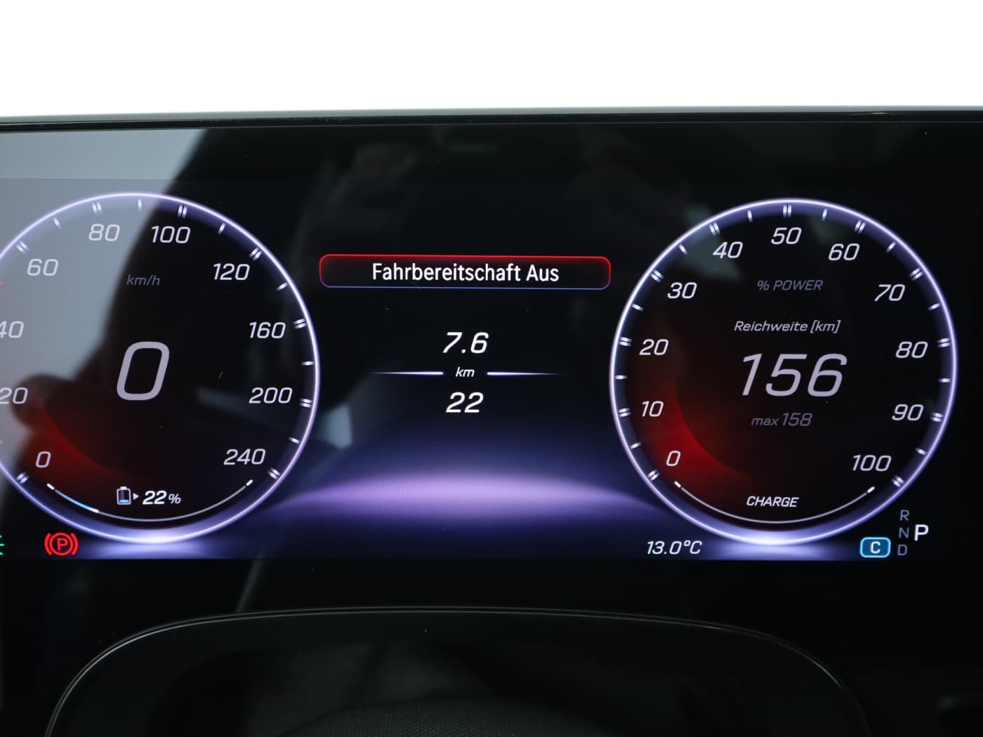 Mercedes-Benz CLA 350 4MATIC mit EQ Technologie Bild 12