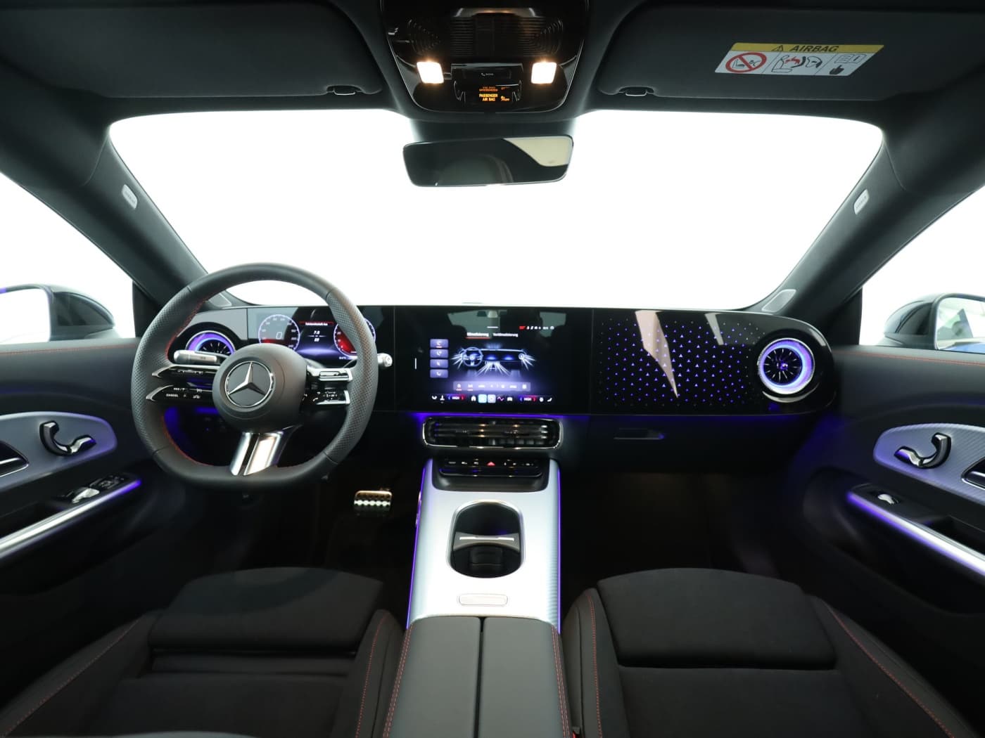 Mercedes-Benz CLA 350 4MATIC mit EQ Technologie Bild 19