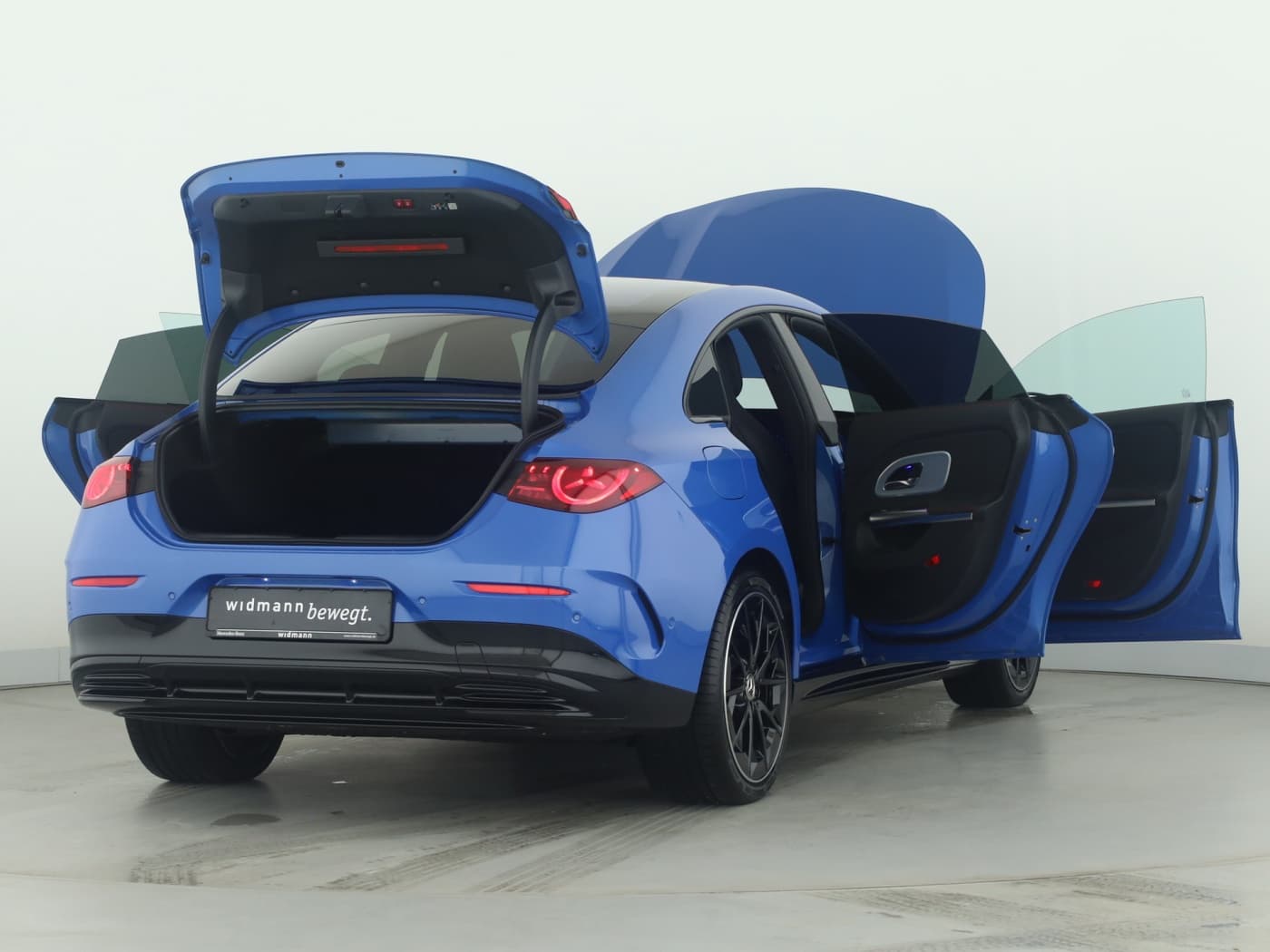 Mercedes-Benz CLA 350 4MATIC mit EQ Technologie Bild 9