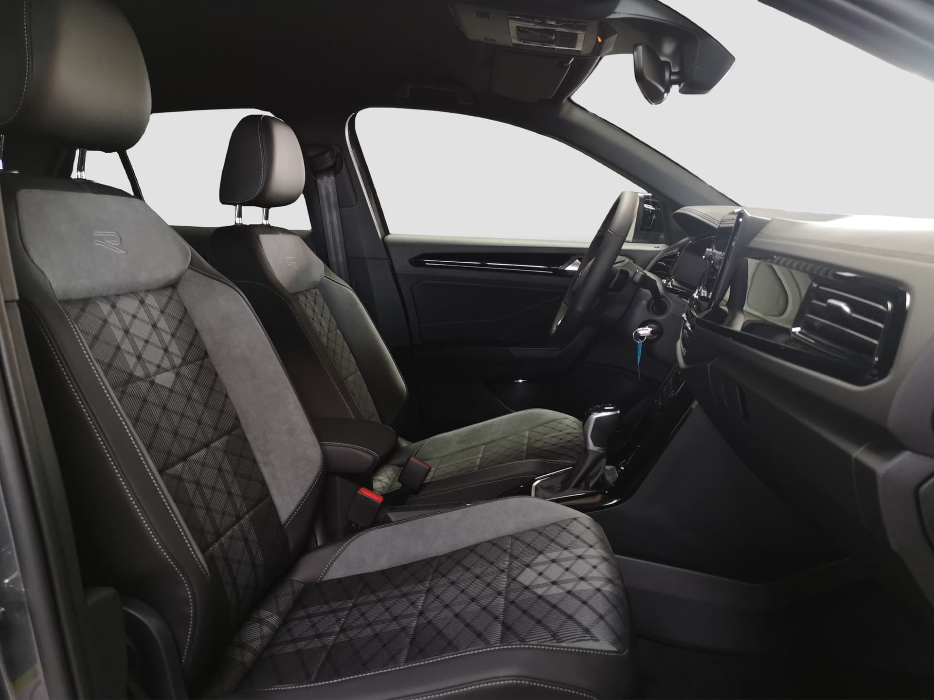 Volkswagen T-Roc R-Line 1.5 l TSI OPF DSG Bild 15