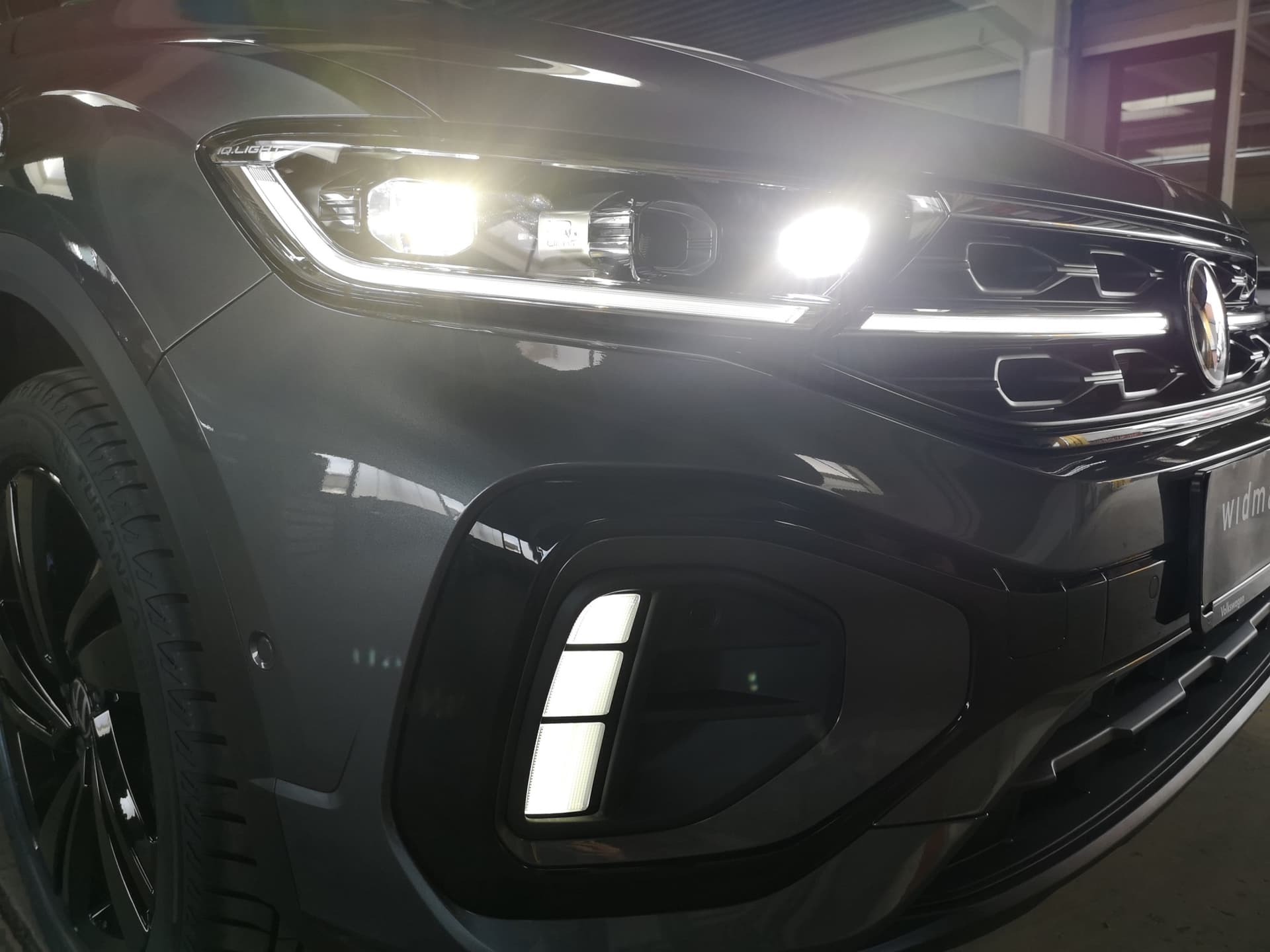 Volkswagen T-Roc R-Line 1.5 l TSI OPF DSG Bild 24