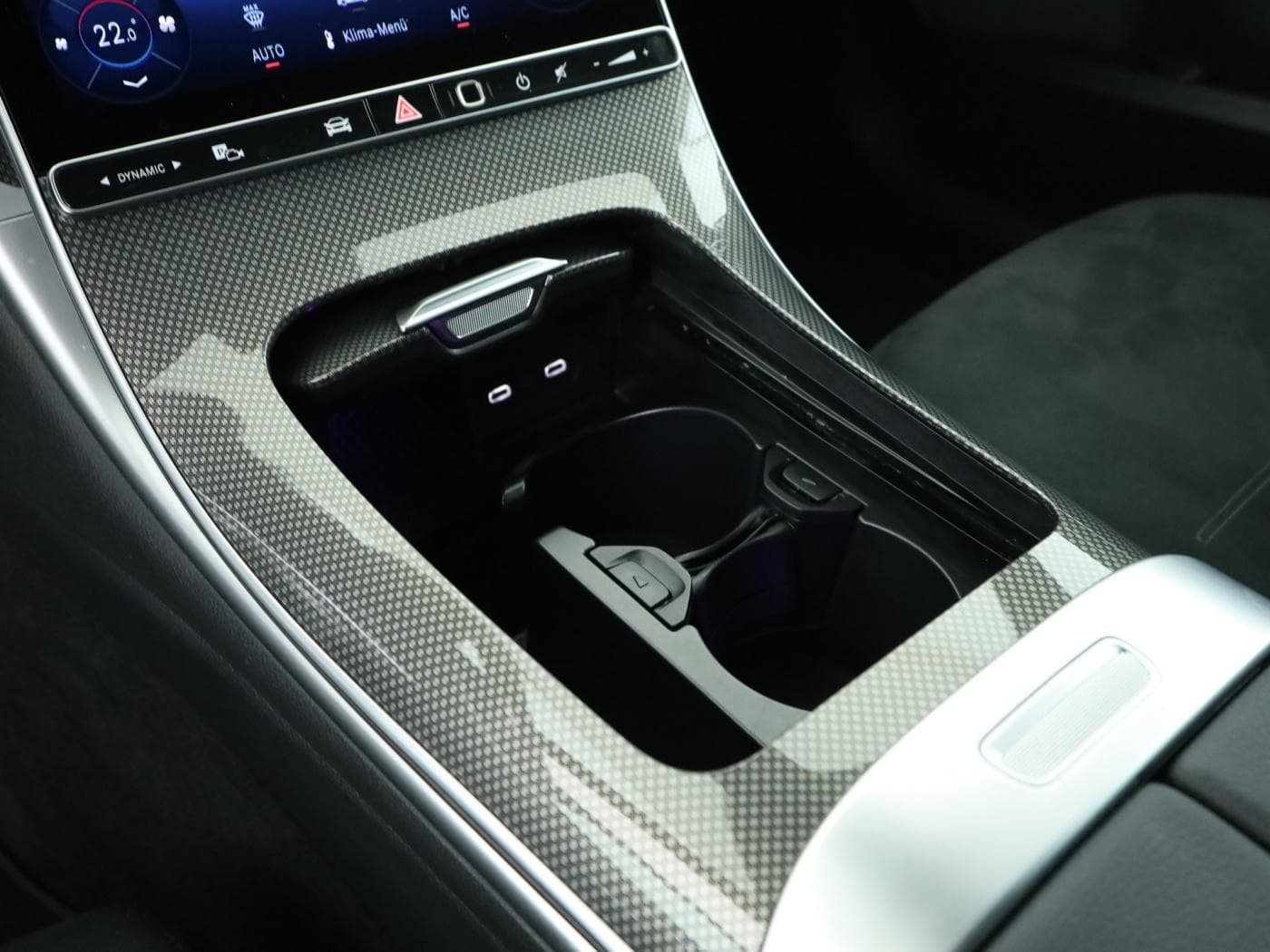 Mercedes-Benz C 300 d T Bild 15