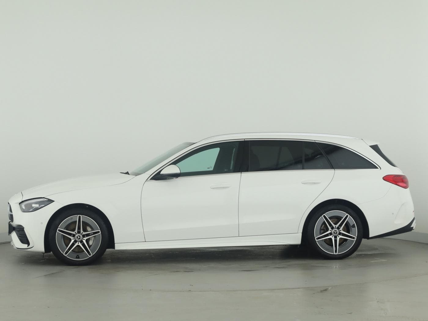 Mercedes-Benz C 300 d T Bild 7