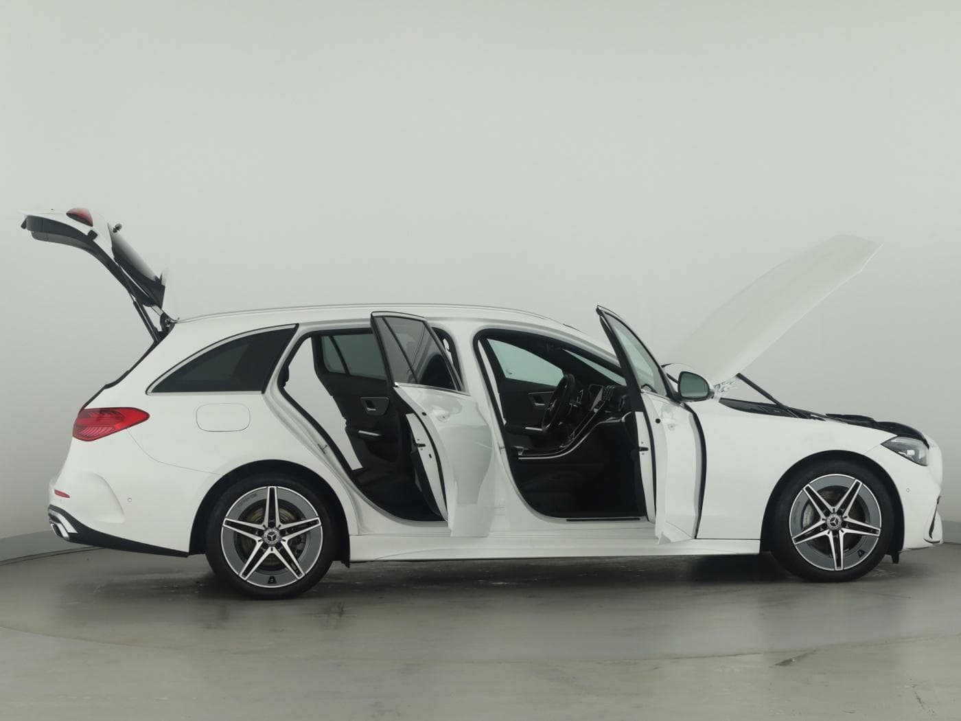 Mercedes-Benz C 300 d T Bild 8