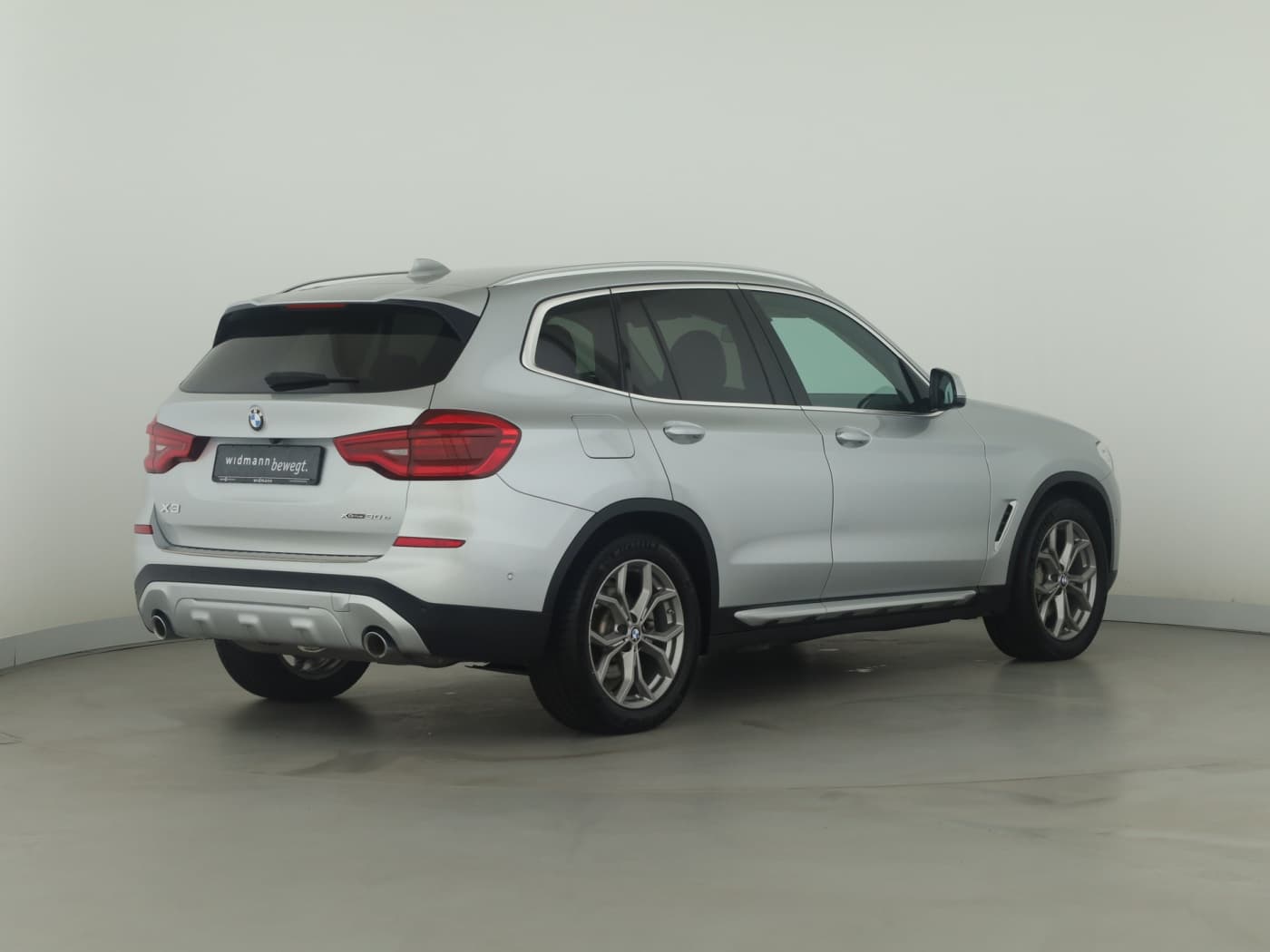 BMW X3 xDrive30e xLine Bild 6