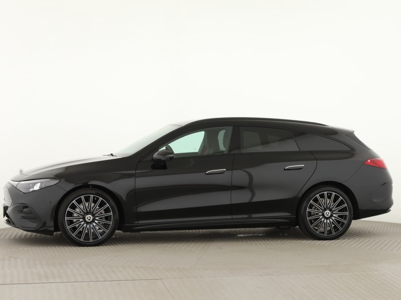 Mercedes-Benz CLA 350 4MATIC SB EQ Bild 7