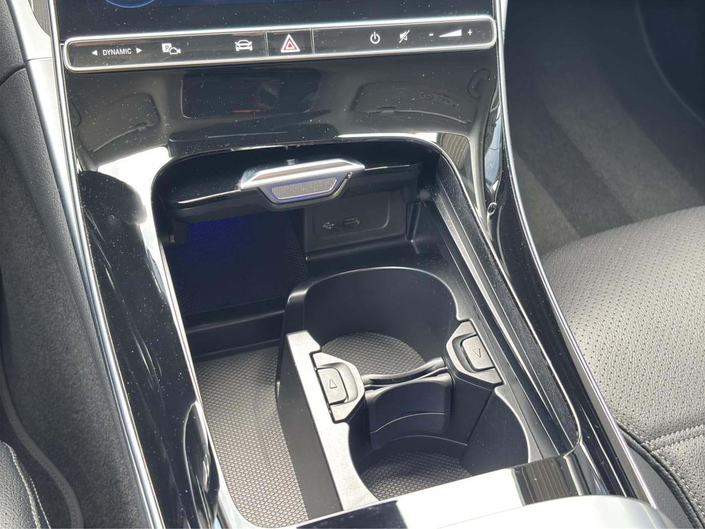 Mercedes-Benz C 300 d T Bild 13