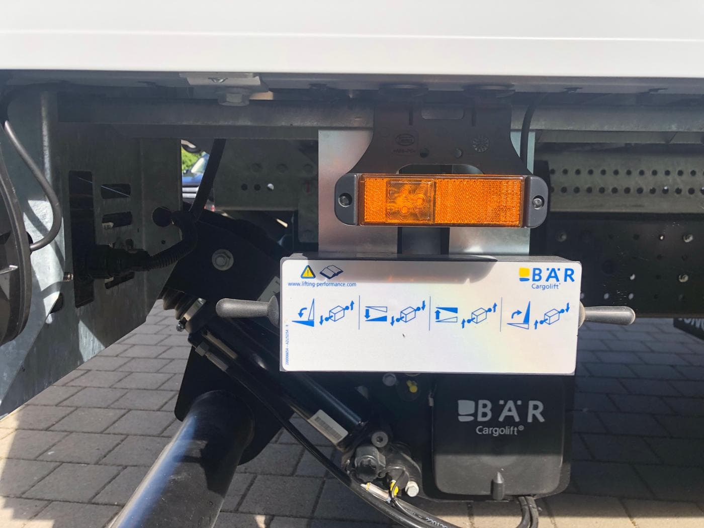 FUSO Canter 7C18 AMT Koffer LBW Bild 11