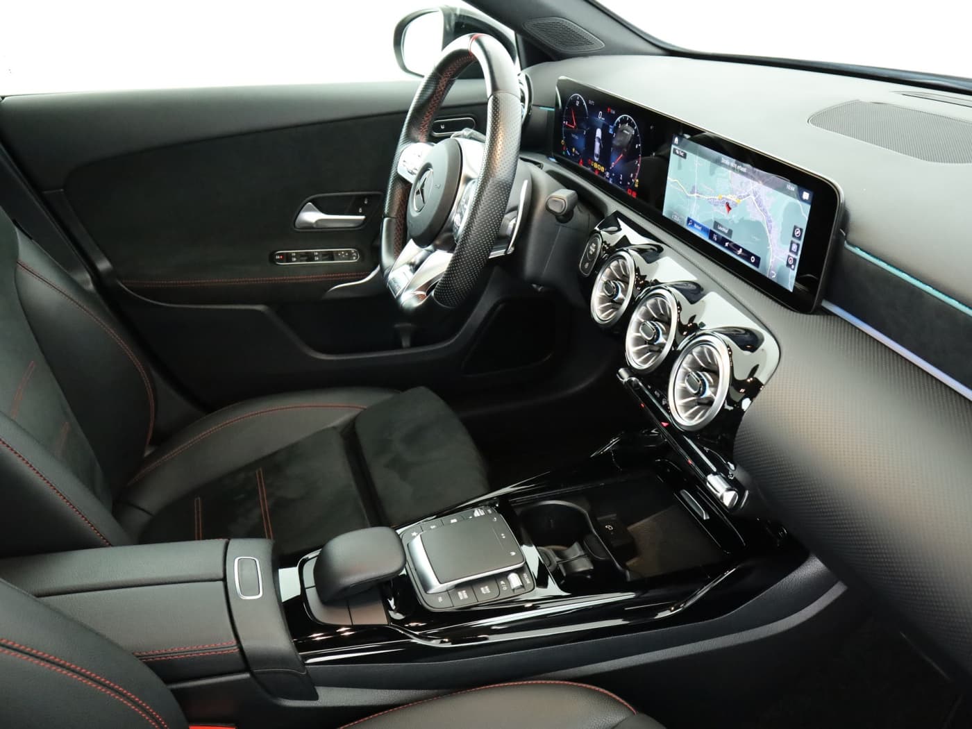 Mercedes-Benz A 35 AMG 4M Bild 17