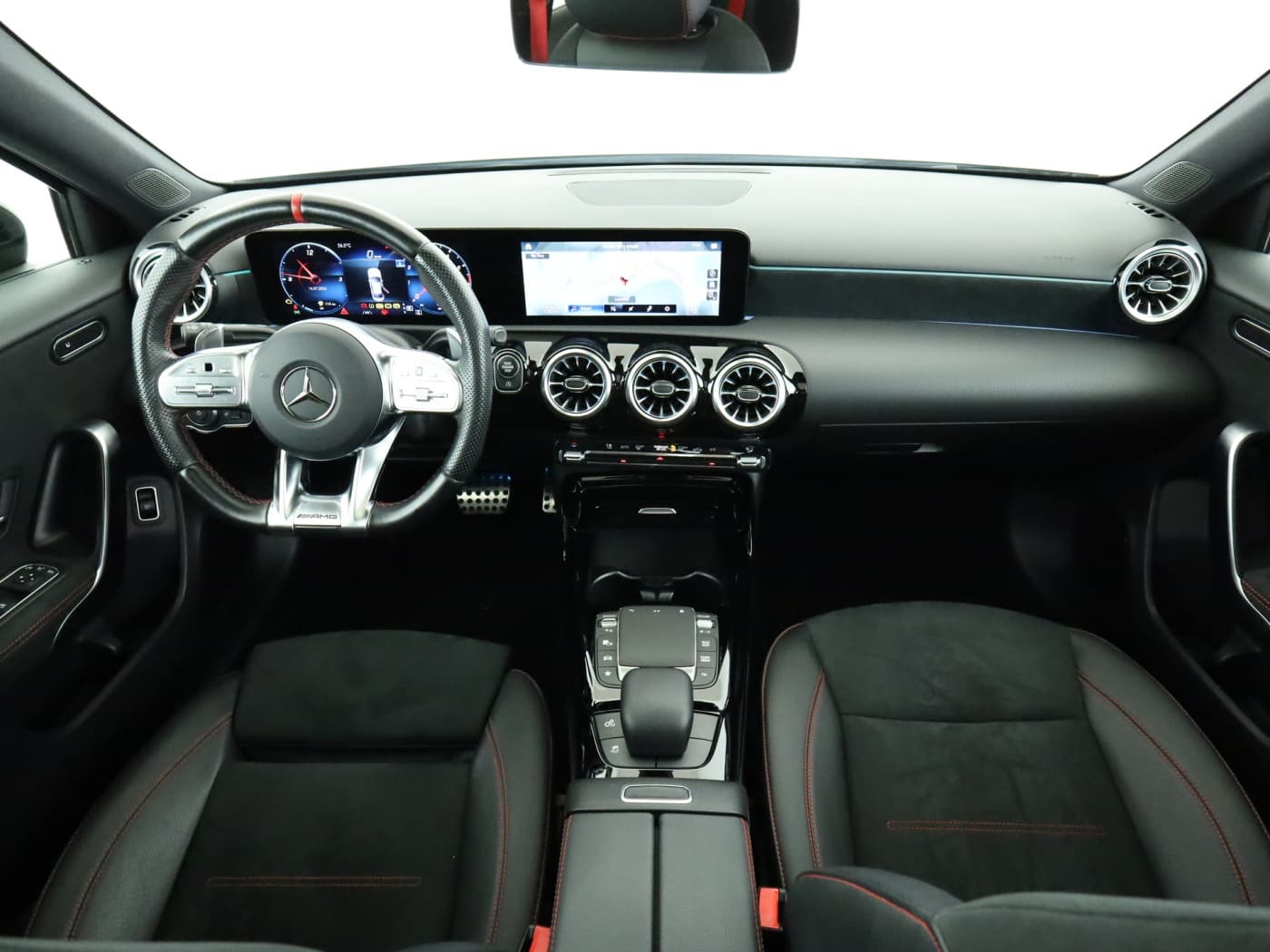 Mercedes-Benz A 35 AMG 4M Bild 19