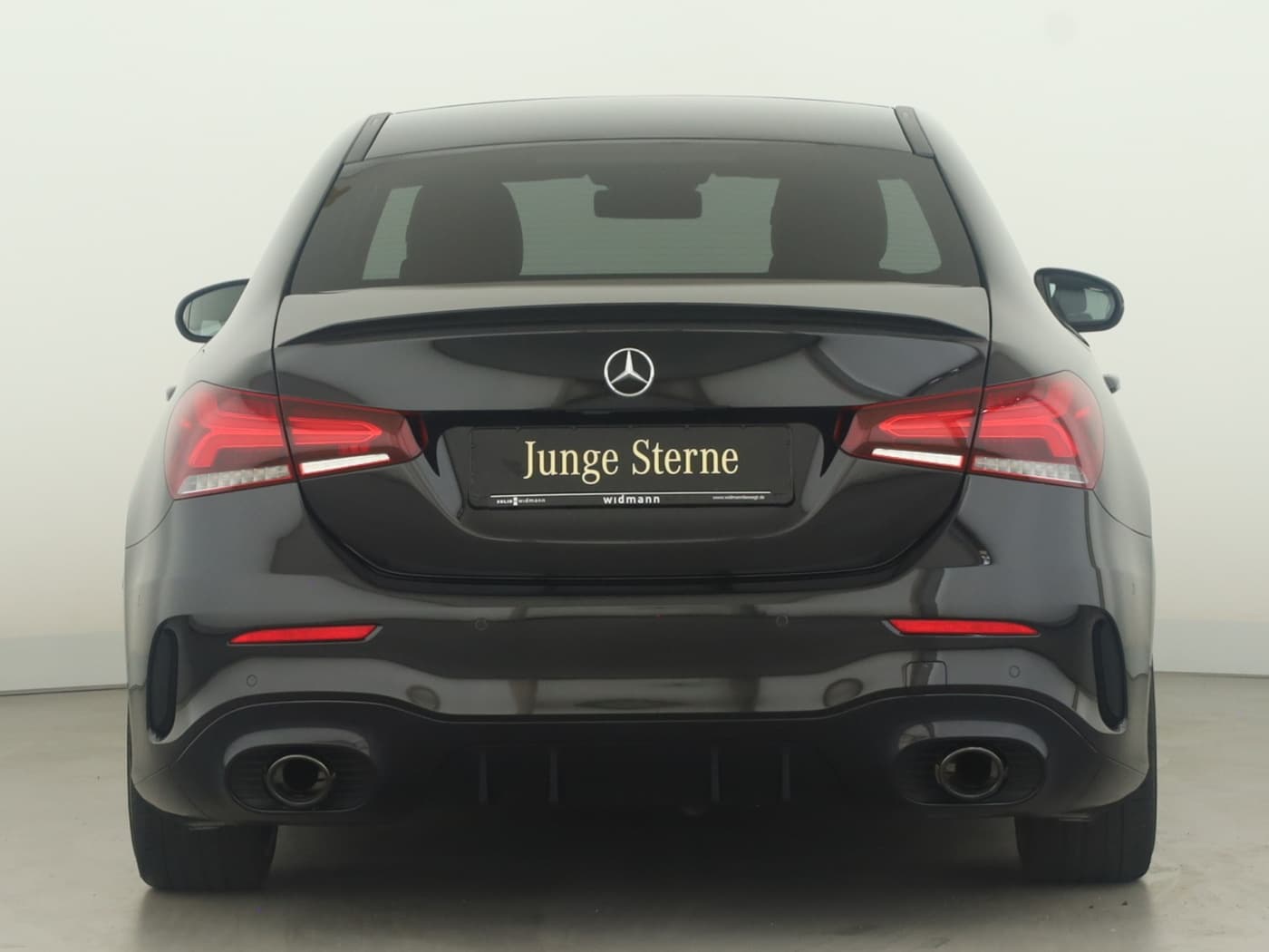 Mercedes-Benz A 35 AMG 4M Bild 4