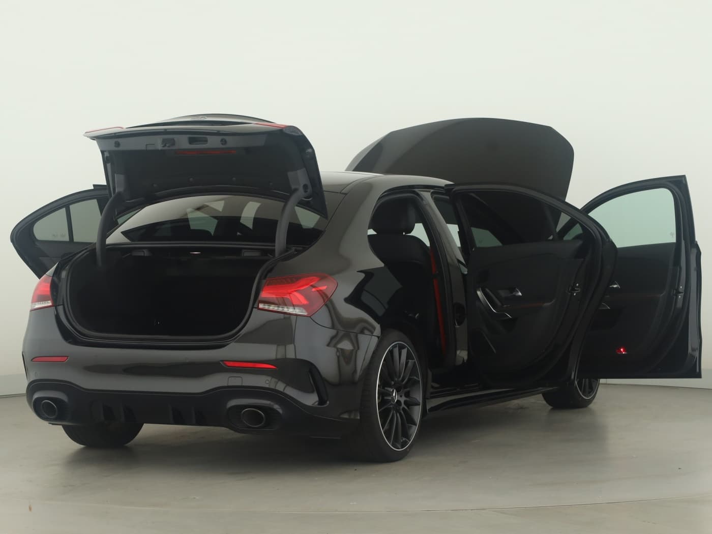 Mercedes-Benz A 35 AMG 4M Bild 9