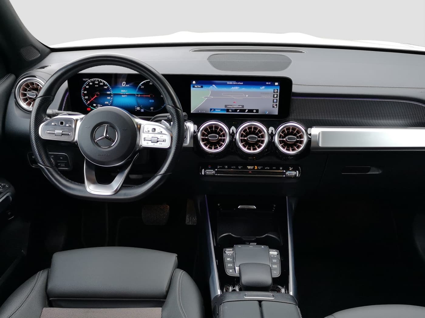 Mercedes-Benz EQB 300 4M Bild 9