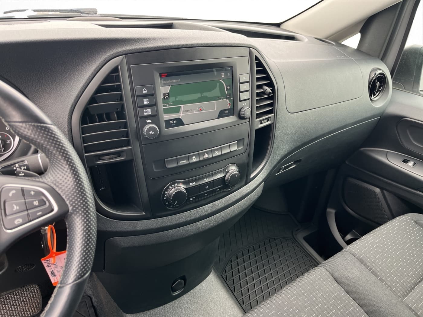 Mercedes-Benz Vito 116 CDI Tourer PRO Bild 11