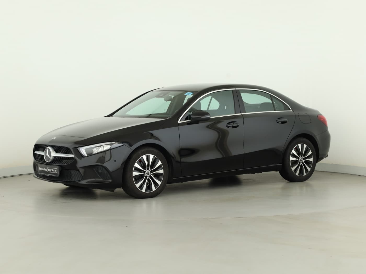 Mercedes-Benz A 180 d Lim Bild 5