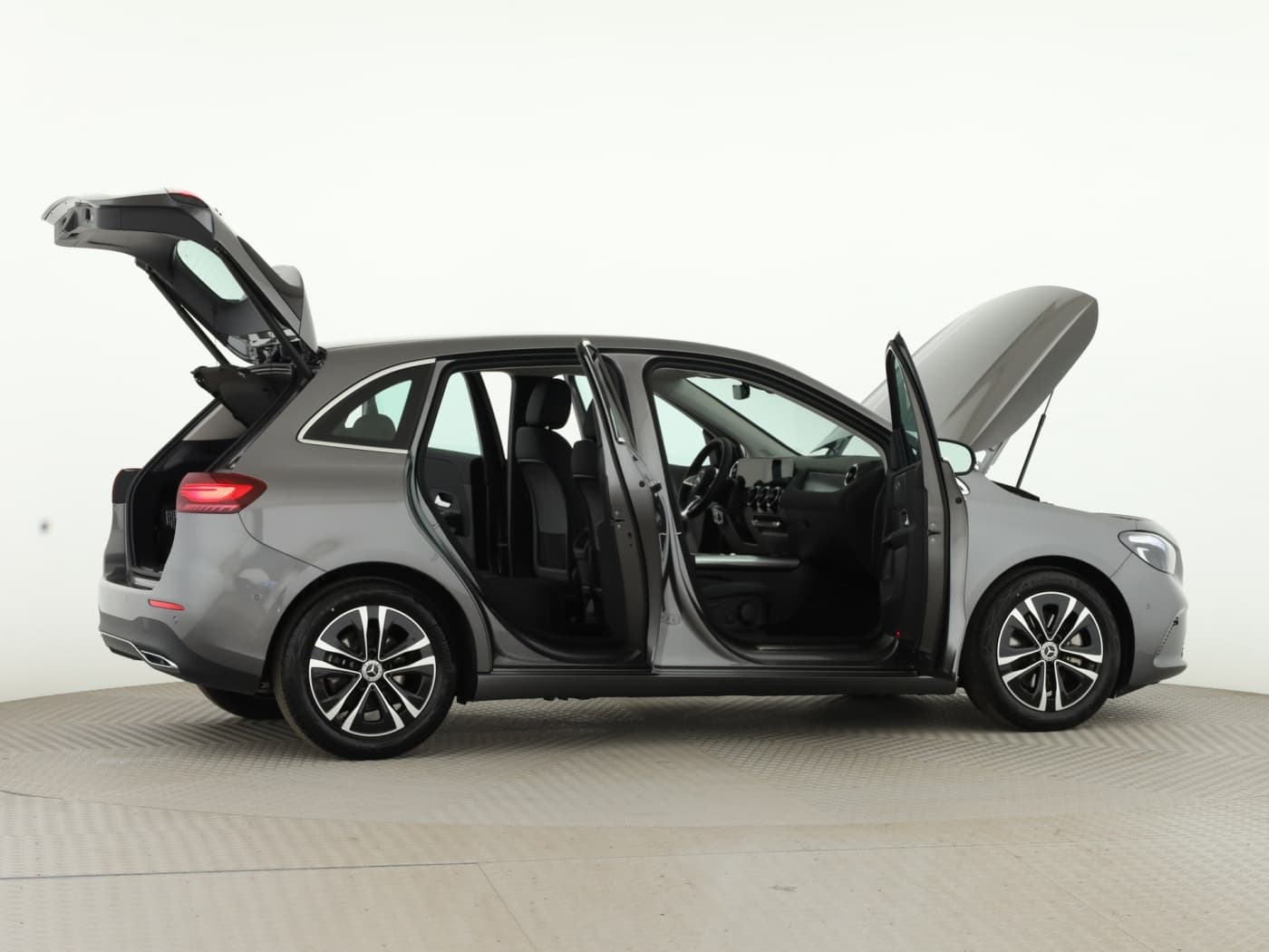 Mercedes-Benz B 200 Bild 8