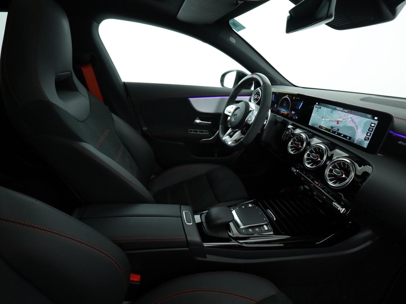 Mercedes-Benz CLA 35 AMG 4M SB Bild 17