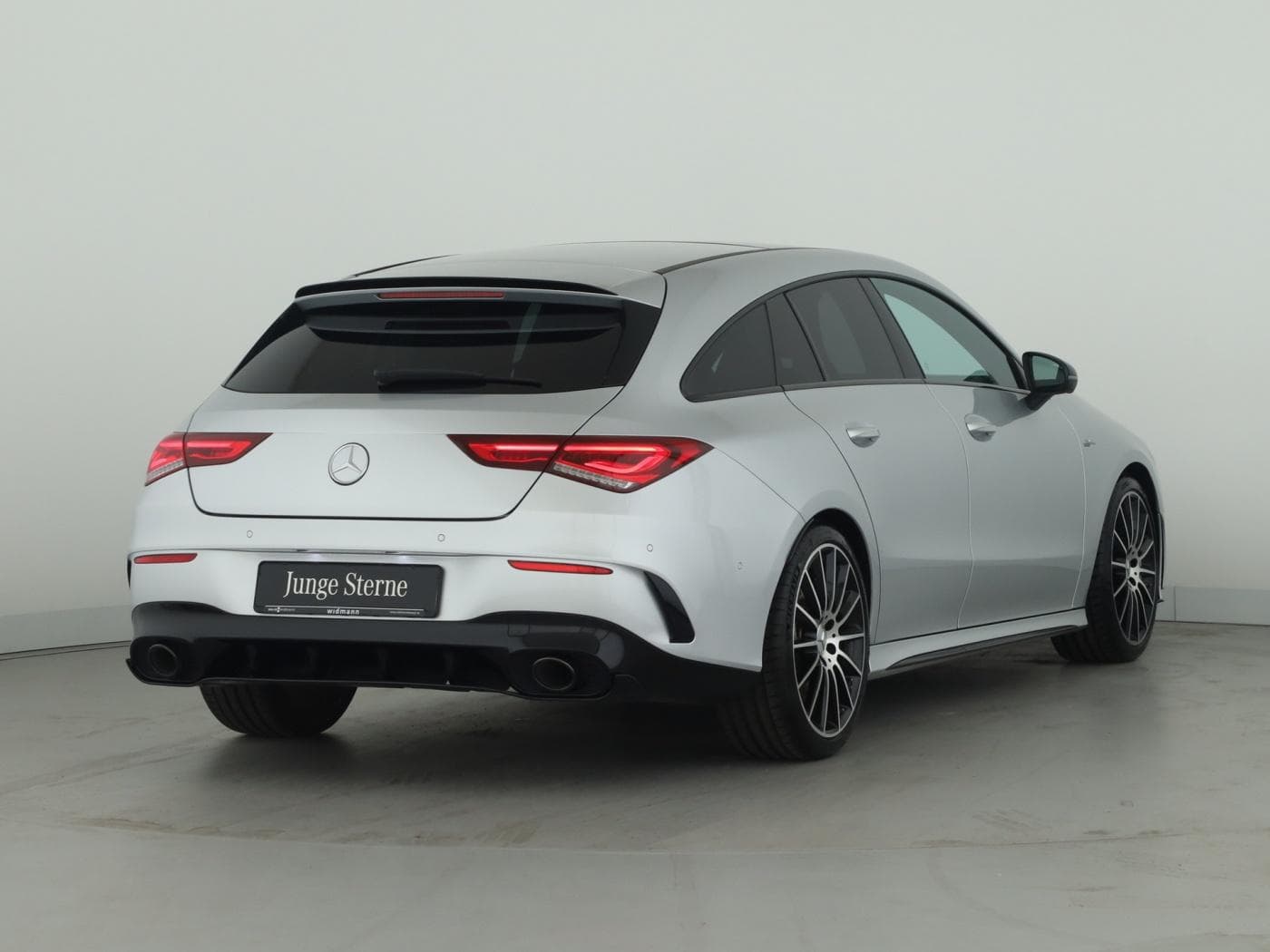 Mercedes-Benz CLA 35 AMG 4M SB Bild 2