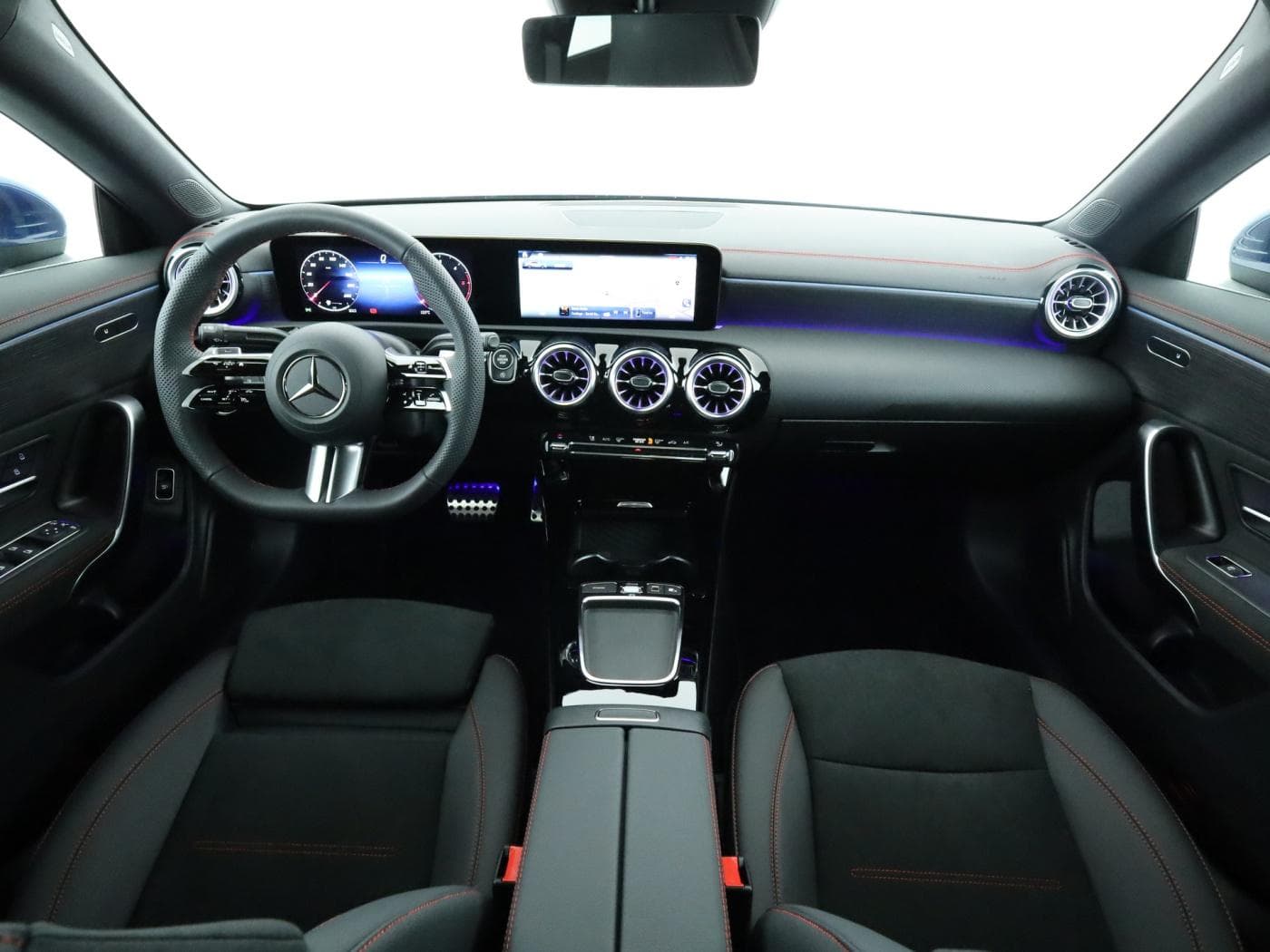 Mercedes-Benz CLA 200 d Coup Bild 19
