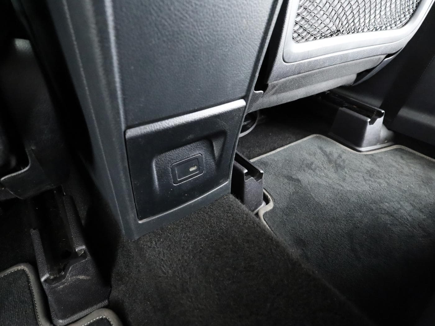 Mercedes-Benz GLB 220 d Bild 23