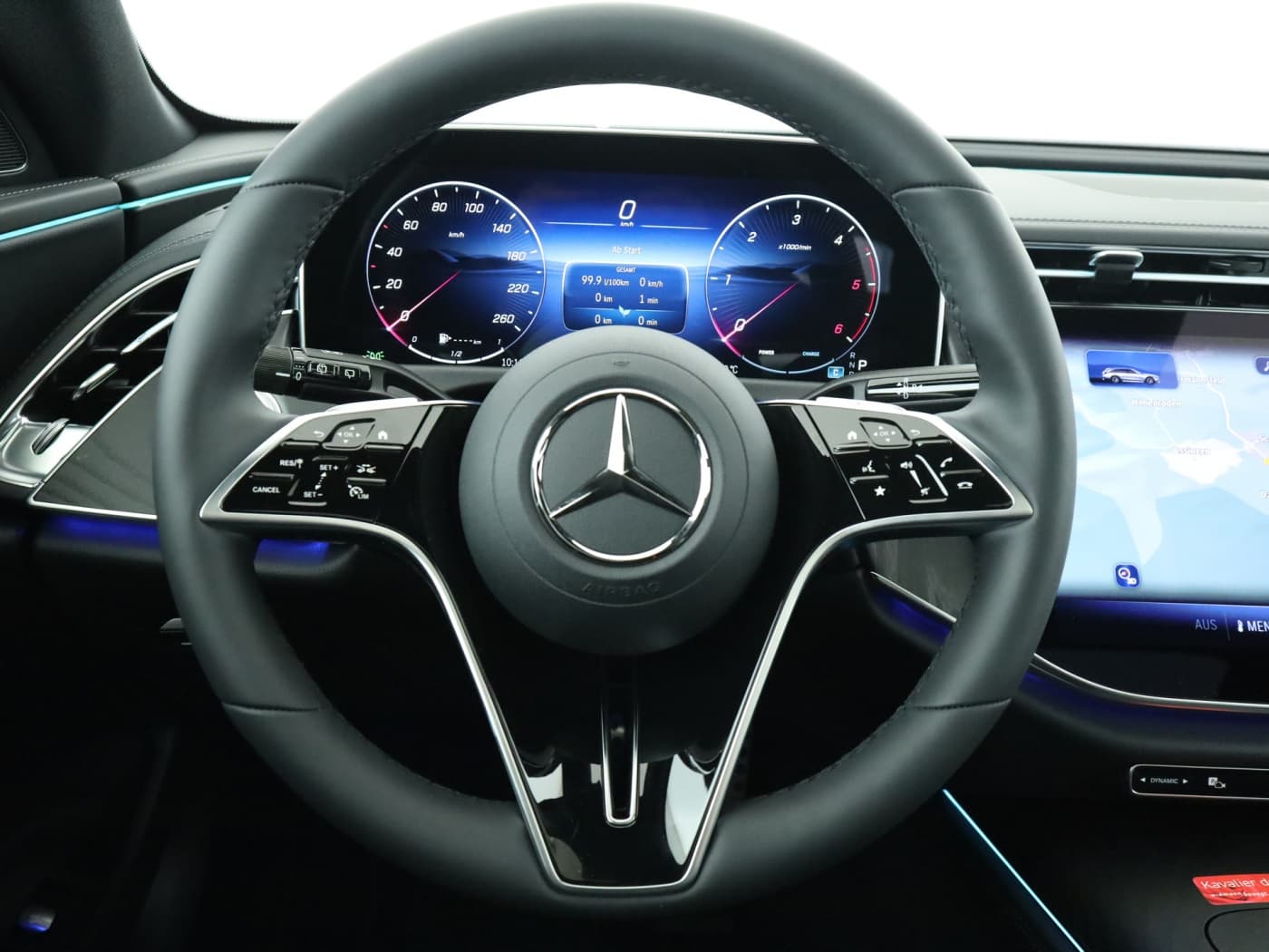 Mercedes-Benz E 220 d 4MATIC T-Modell All-Terrain Bild 11