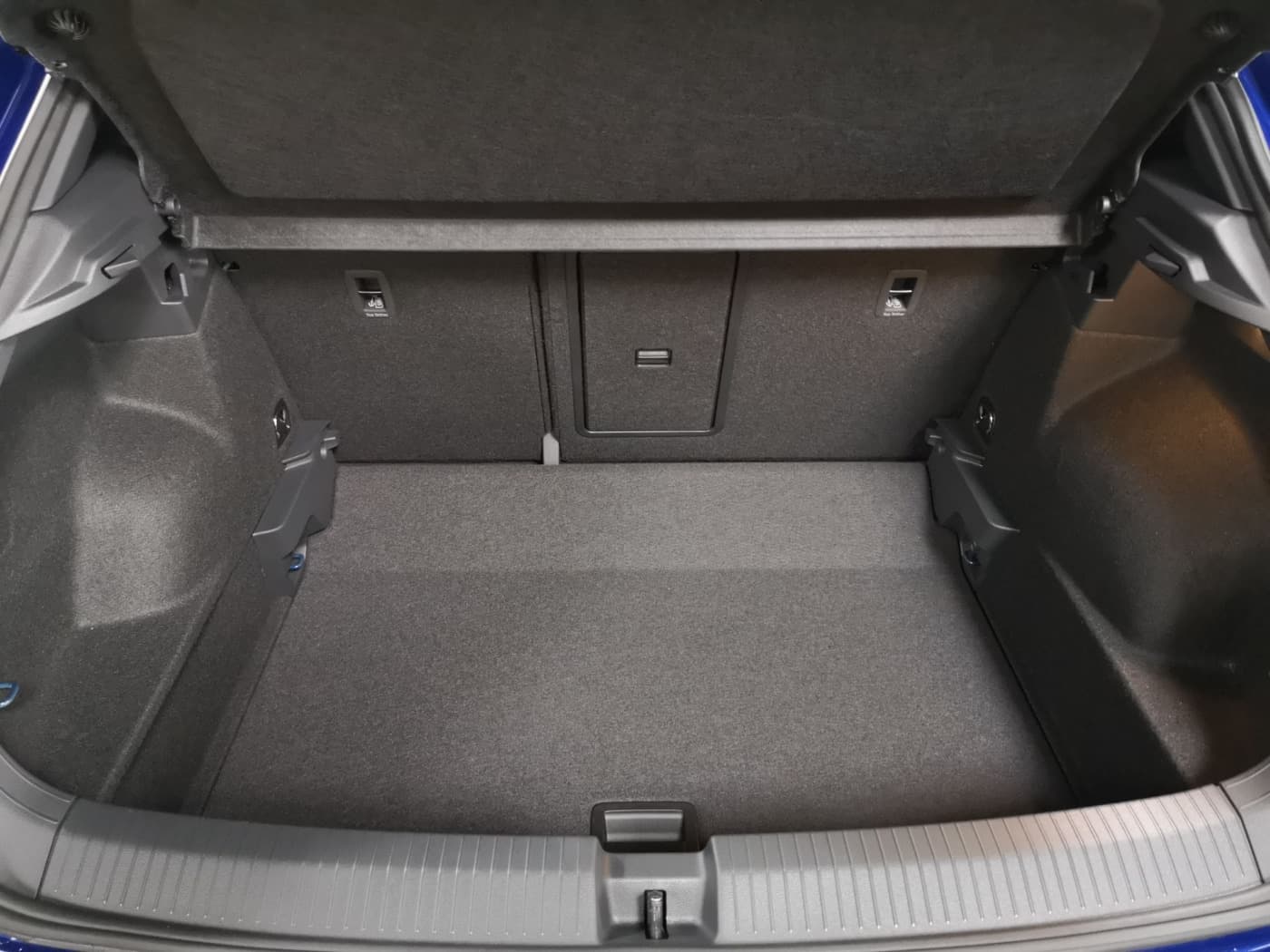 Volkswagen T-Roc R-Line 1.5 l TSI OPF DSG Bild 14