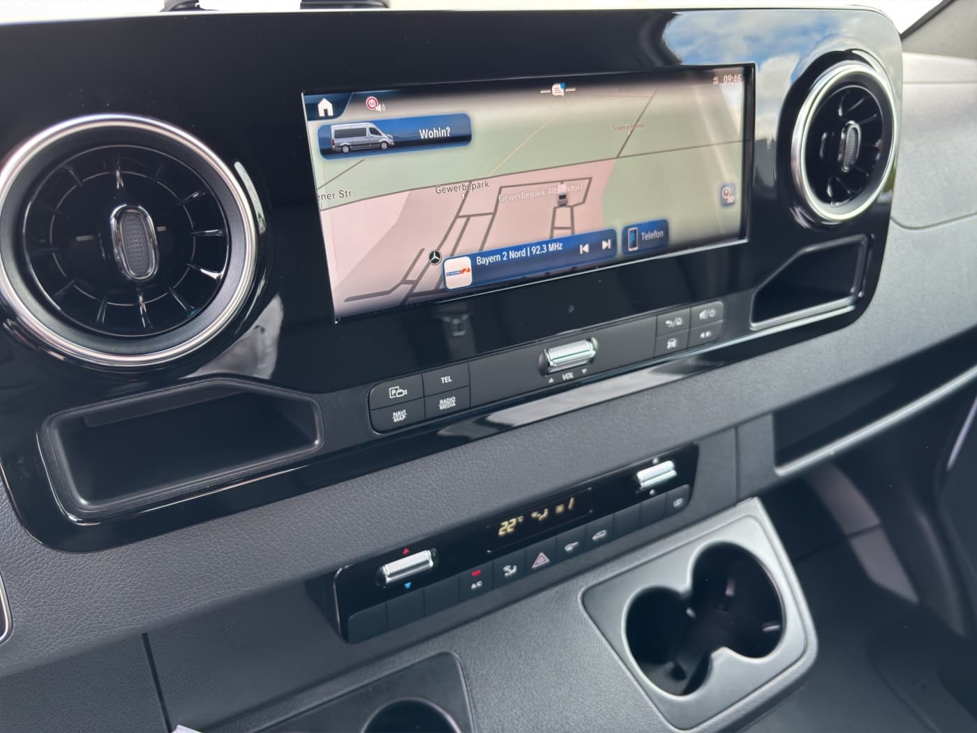 Mercedes-Benz Sprinter 319 CDI Kasten PRO Hochdach Extralang Bild 12