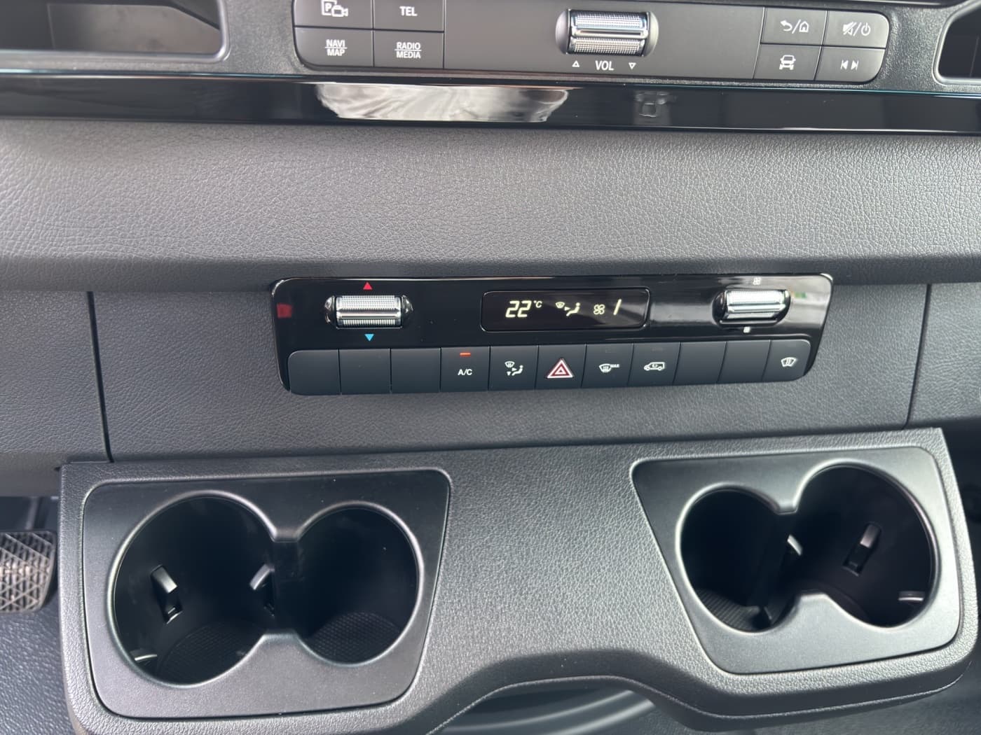 Mercedes-Benz Sprinter 319 CDI Kasten PRO Hochdach Extralang Bild 13