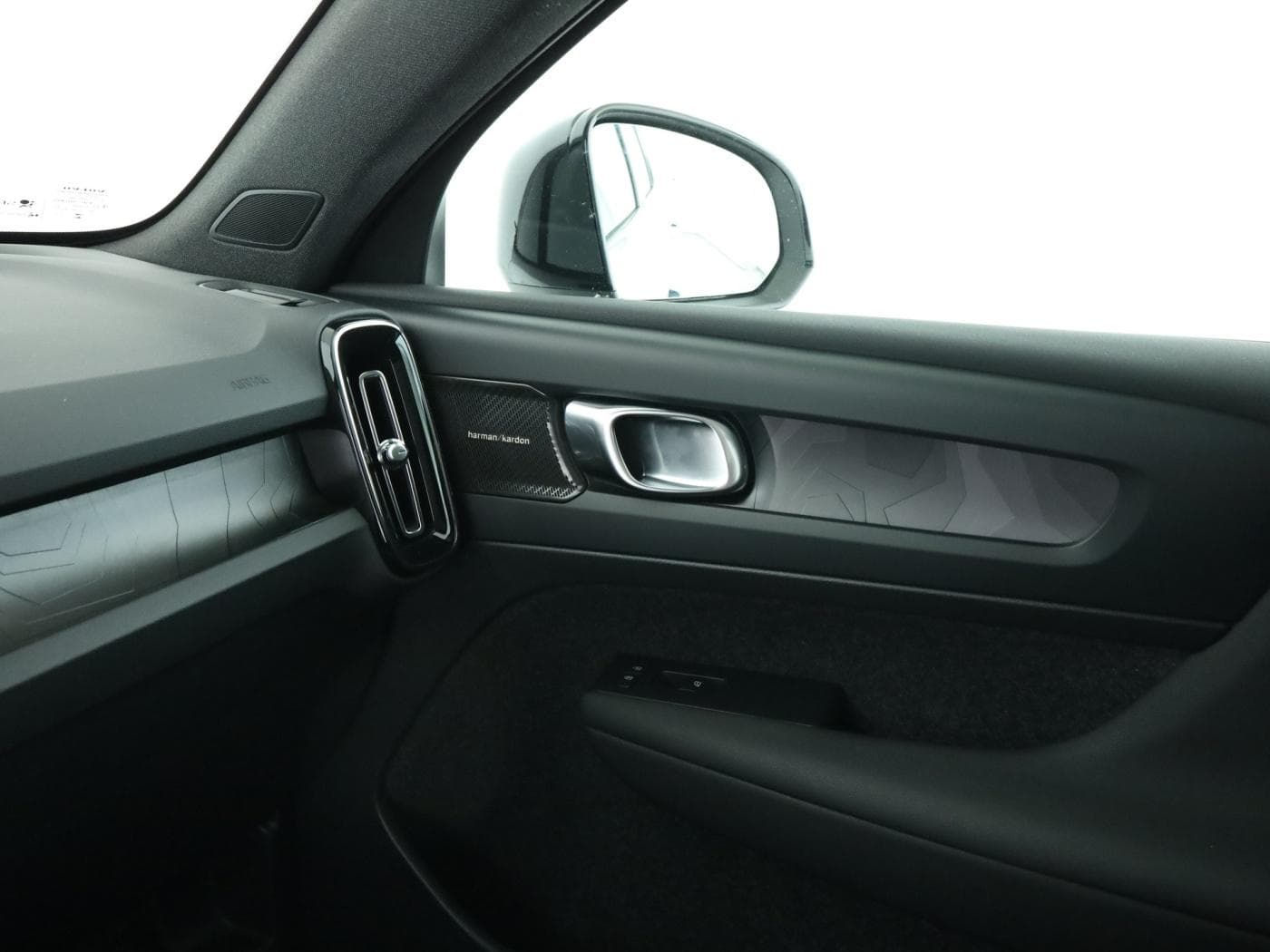 Volvo C 40 AWD Ultimate Bild 16