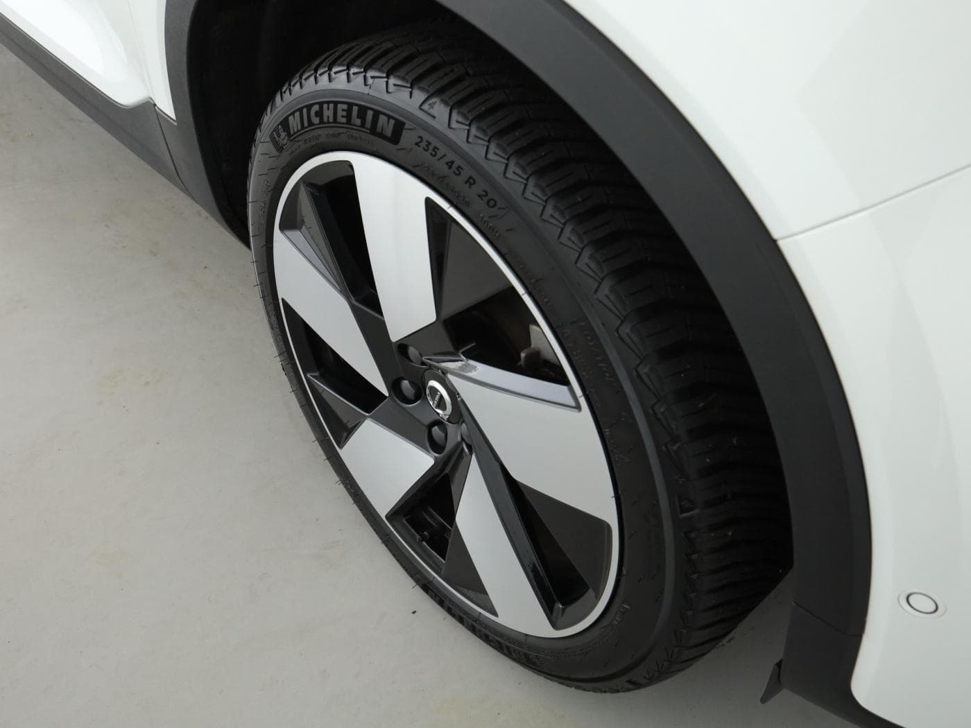 Volvo C 40 AWD Ultimate Bild 22