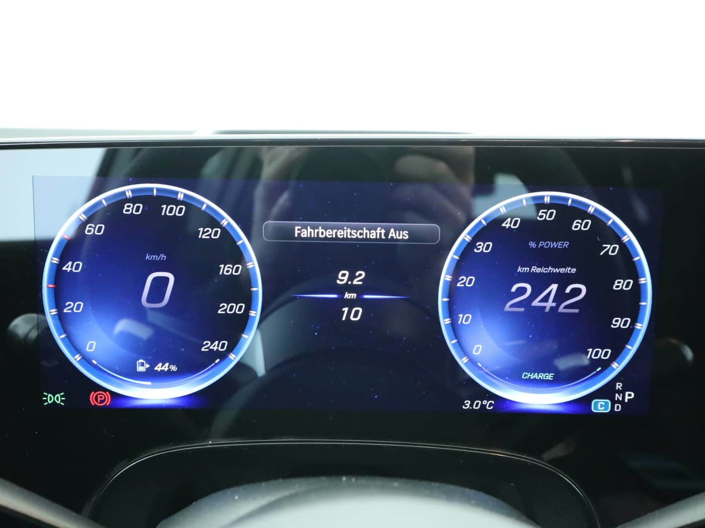 Mercedes-Benz GLB 250+ mit EQ Technologie Bild 12
