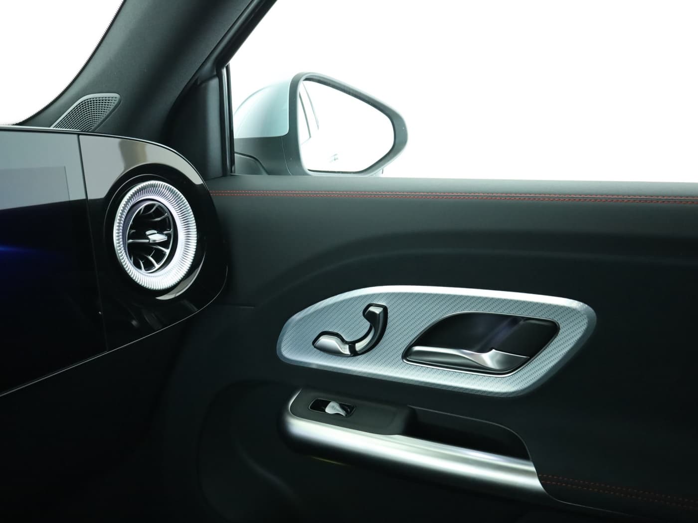 Mercedes-Benz GLB 250+ mit EQ Technologie Bild 16