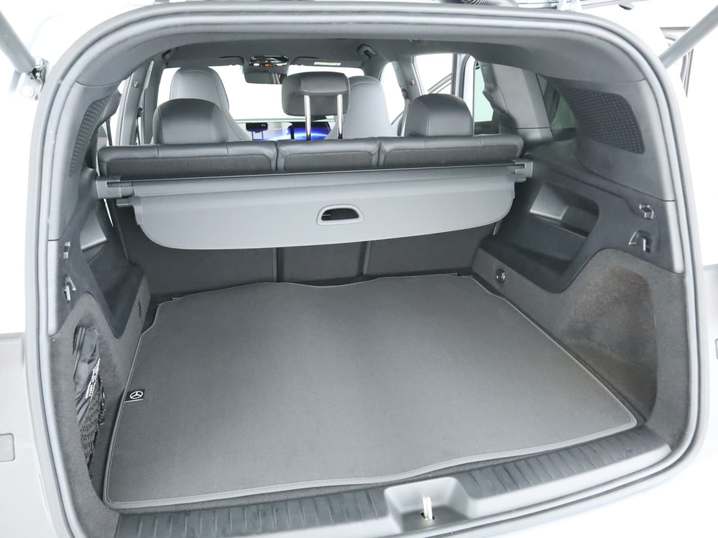 Mercedes-Benz GLB 250+ mit EQ Technologie Bild 23