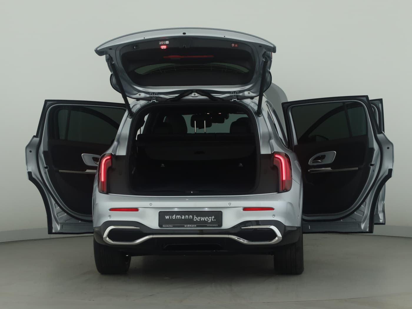 Mercedes-Benz GLB 250+ mit EQ Technologie Bild 9