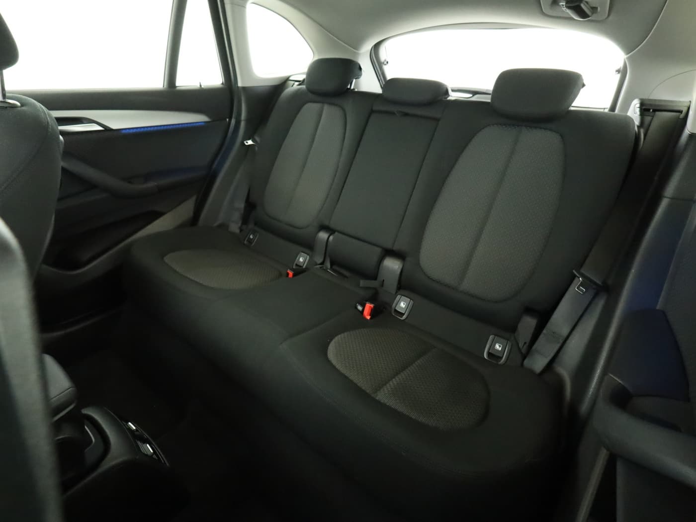 BMW X1 xDrive25e Advantage Bild 18